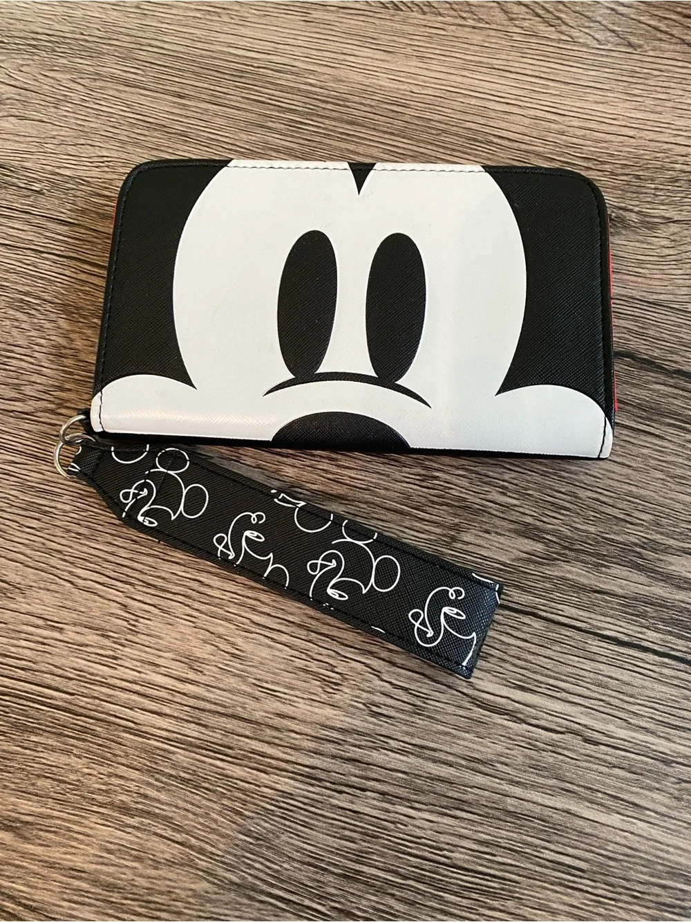 Character Mickey Mouse Disney Phone  Wallet  Wristlet